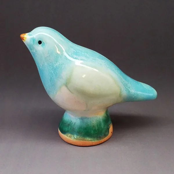 Tail Horizontal in Mint and Yellow Brown